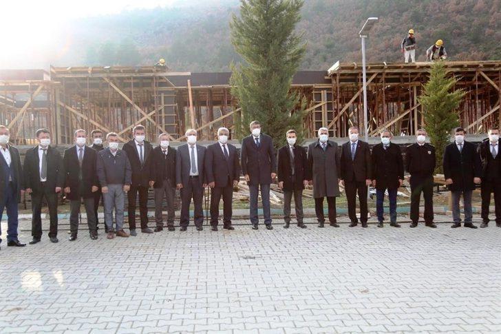 Vali Çelik, Hisarcık’ta yatırımları yerinde inceledi G4