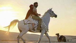 İrem Helvacıoğlu ve Özcan Deniz'den Katar'da romantik çöl sahneleri! Seni Çok Bekledim ne zaman başlıyor?