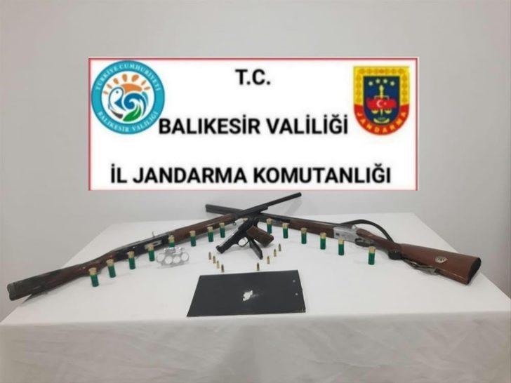 Balıkesir jandarma 18 aranan şahsı yakaladı G1