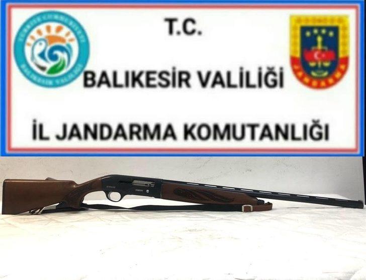 Balıkesir jandarma 18 aranan şahsı yakaladı G3