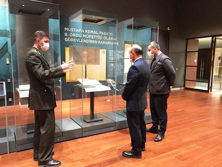 Başkan Oral, Milli Mücadele Sergisi’ni gezdi G1