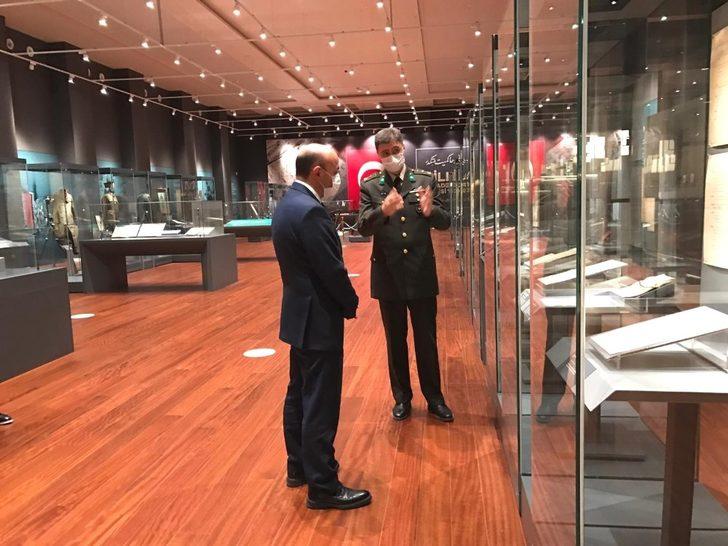 Başkan Oral, Milli Mücadele Sergisi’ni gezdi G3