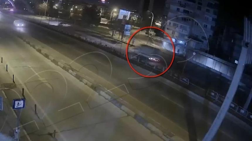 Yayaya &ccedil;arparak &ouml;l&uuml;m&uuml;ne neden olan s&uuml;r&uuml;c&uuml; yakalandı