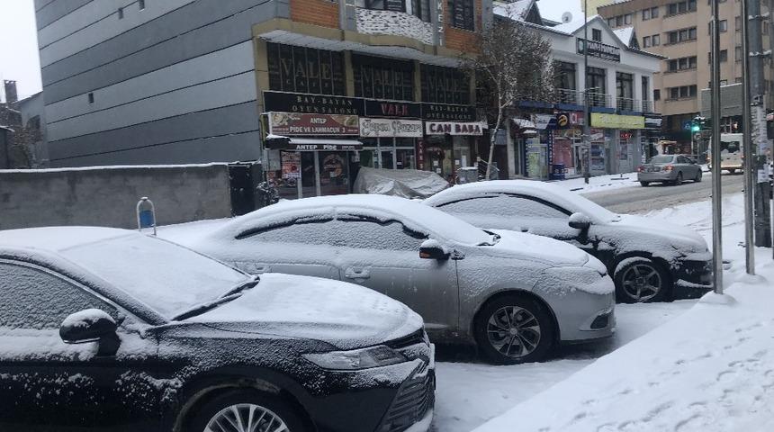 Kars&rsquo;ta 14 k&ouml;y yolu ulaşıma kapandı