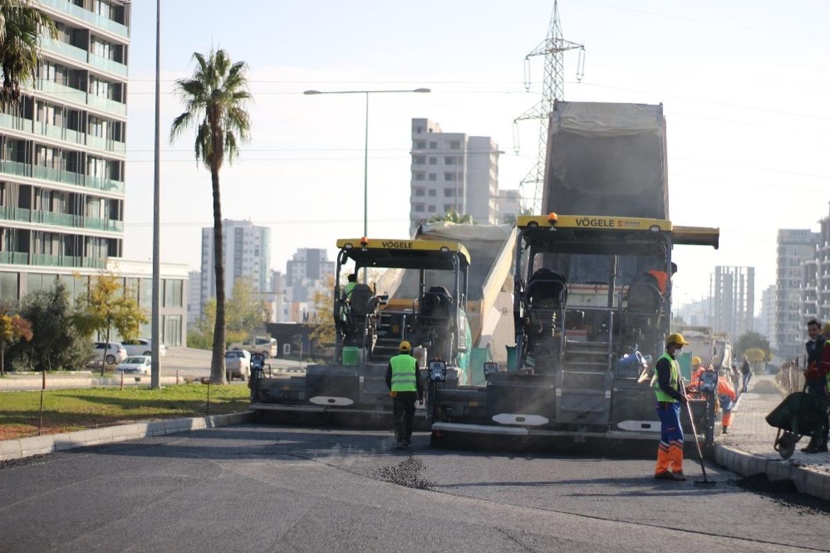 B&uuml;y&uuml;kşehir Belediyesi ekipleri 27 noktada yol &ccedil;alışması yapıyor