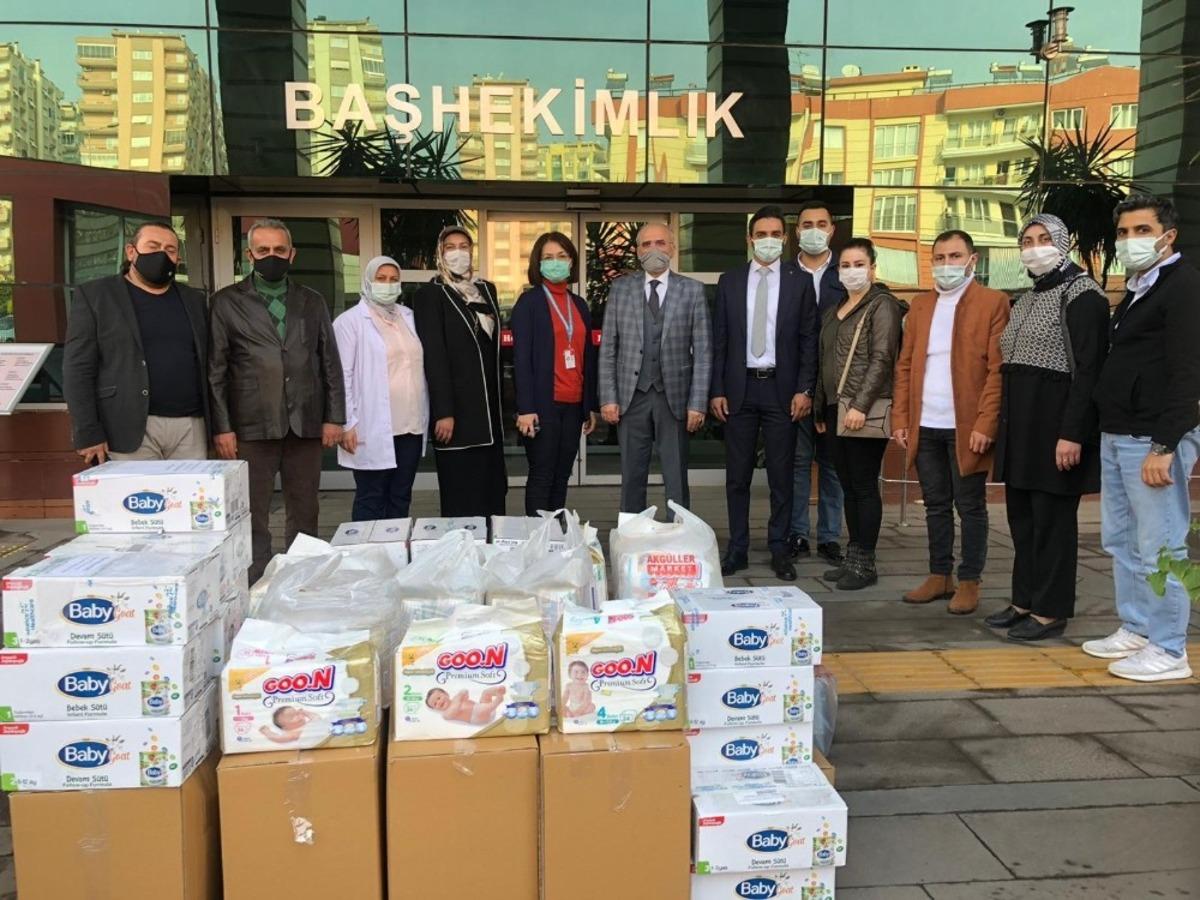 AK Parti Efeler İl&ccedil;e Kadın Kollarından anlamlı bağış