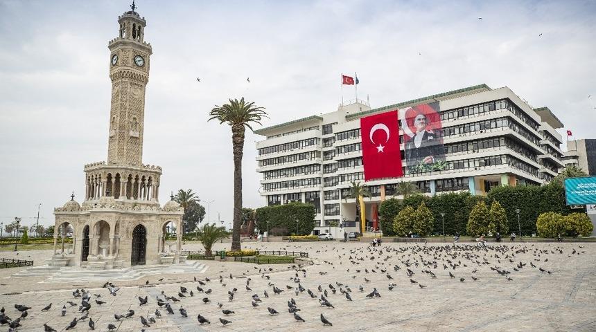 Egeli ihracatçılardan, İzmir Büyükşehir Belediyesi ve Konak Belediyesi Kemeraltı Çarşısına taşınsın çağrısı