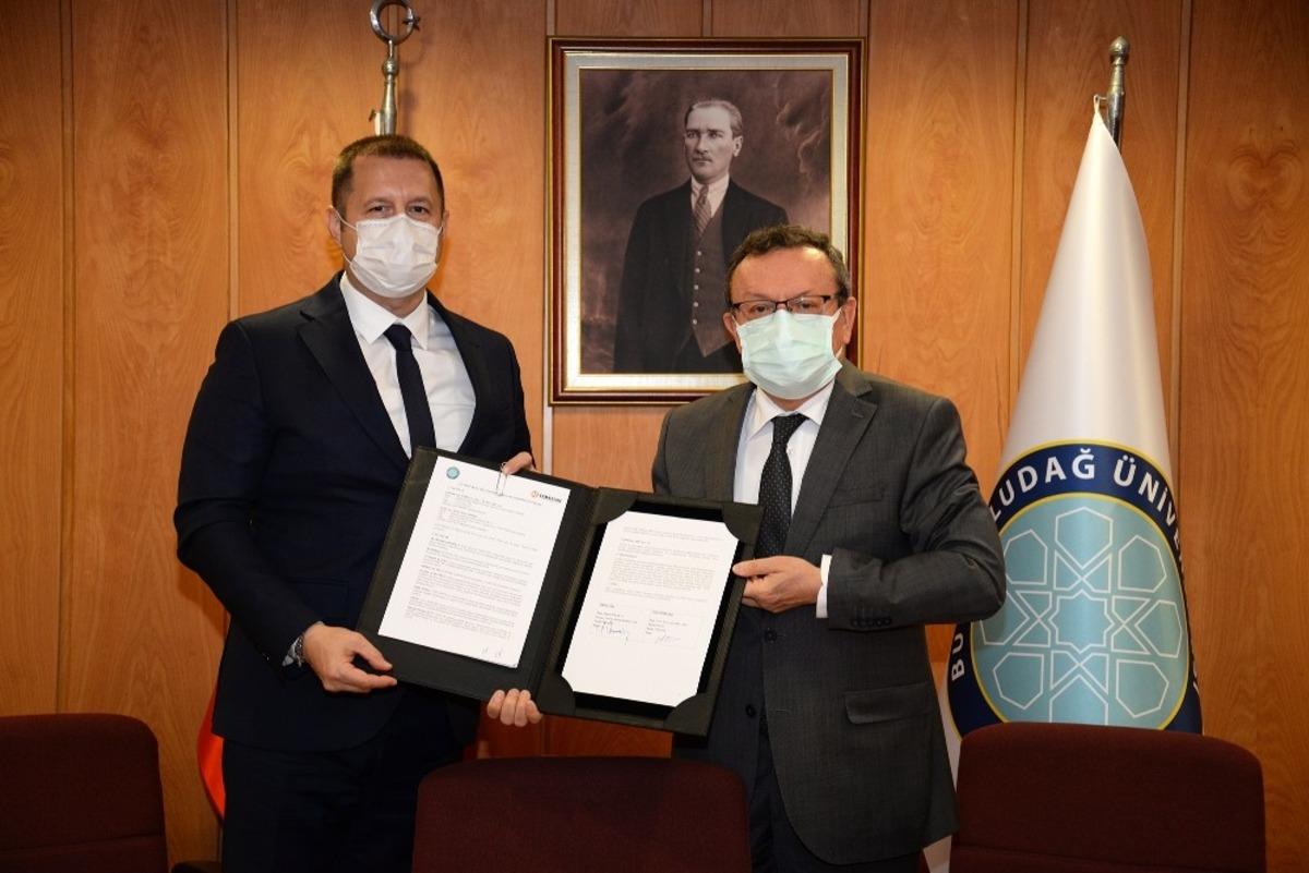 Sağlık sekt&ouml;r&uuml;ndeki ithal bağımlılığını azaltacak işbirliği