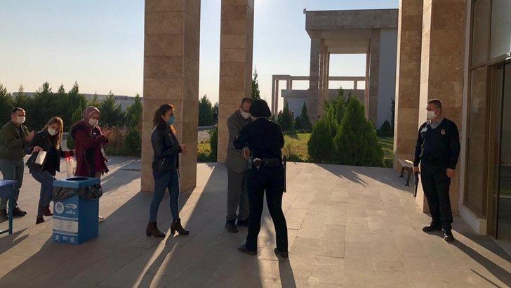 MEÜ idari personeli Görevde Yükselme Sınavında ter döktü G4