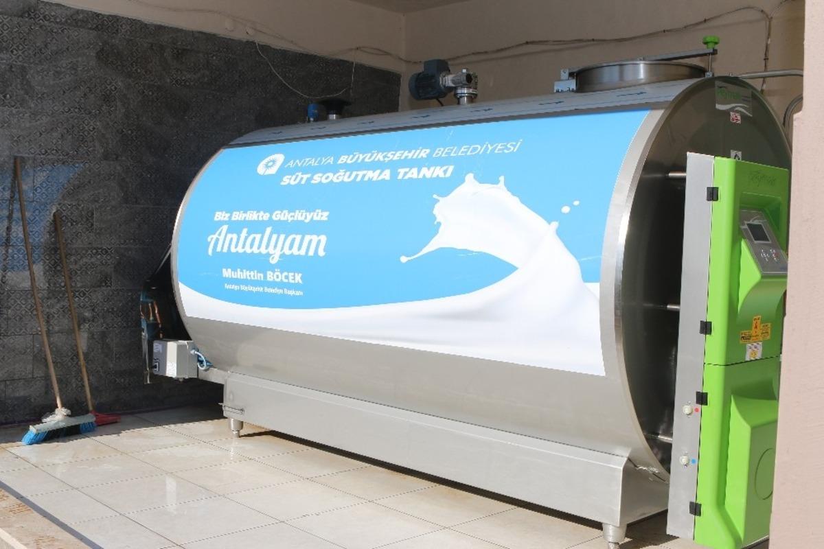 Bozova ve Yeşilyayla&rsquo;ya s&uuml;t tankı