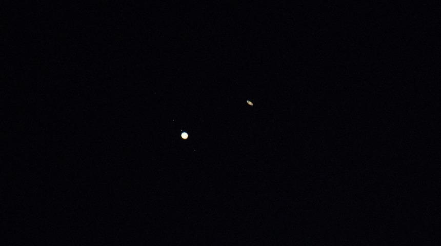 Jüpiter ve Satürn'ün gökyüzündeki buluşması gerçekleşti