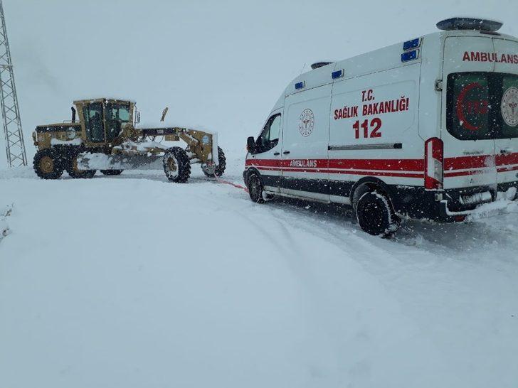 Çaldıran’da karla mücadele çalışması G4