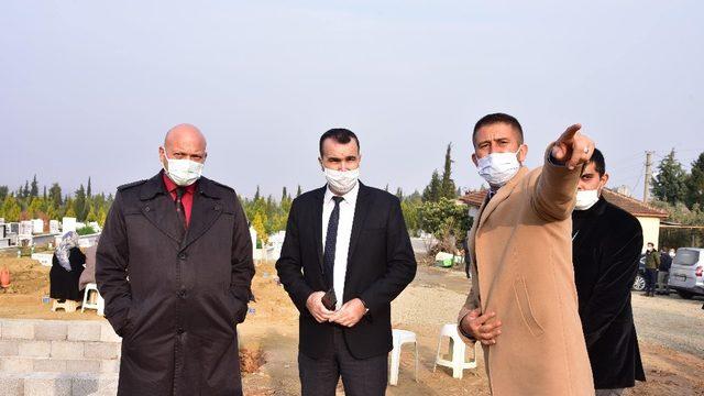 Alaşehir’de mezarlık çalışmaları incelendi