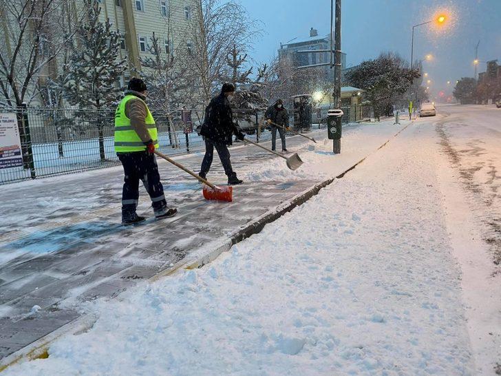Siz evde kalın Ardahan Belediyesi çalışıyor G5