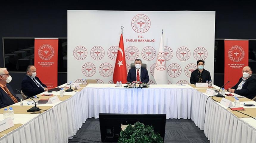 Bugün yapılacak Koronavirüs Bilim Kurulu Toplantısı ertelendi