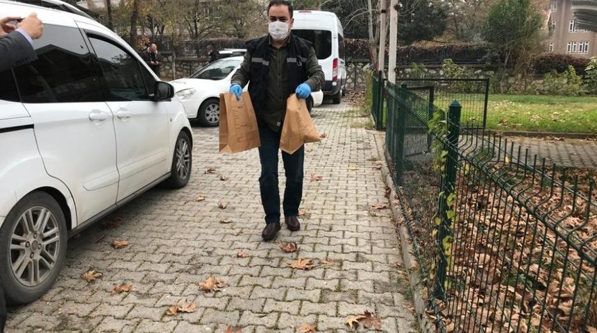 &Ccedil;&ouml;p konteynerinden tabanca &ccedil;ıktı