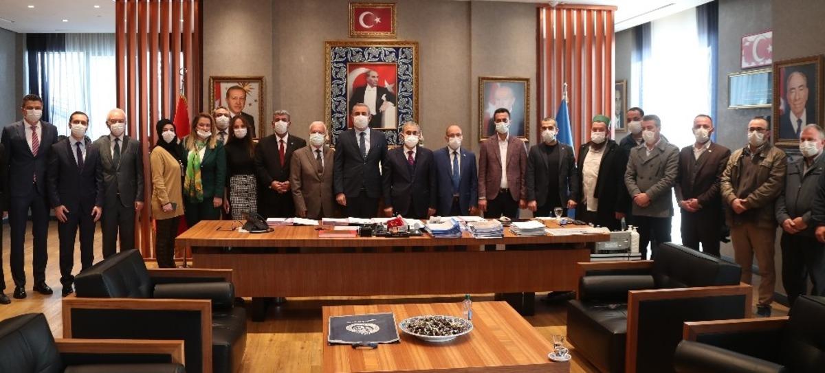 K&uuml;tahya Belediyesi&rsquo;nde en d&uuml;ş&uuml;k iş&ccedil;i maaşı 3 bin 200 TL