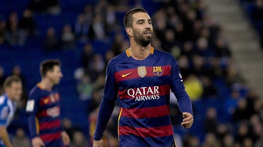 Barcelona'dan Arda Turan paylaşımı!