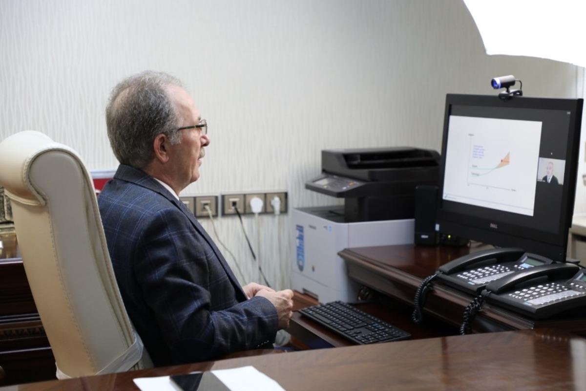 Y&Ouml;KAK tarafından &ldquo;D&ouml;n&uuml;şen D&uuml;nyada Liderler &Ccedil;alıştayı&rdquo; ger&ccedil;ekleştirildi