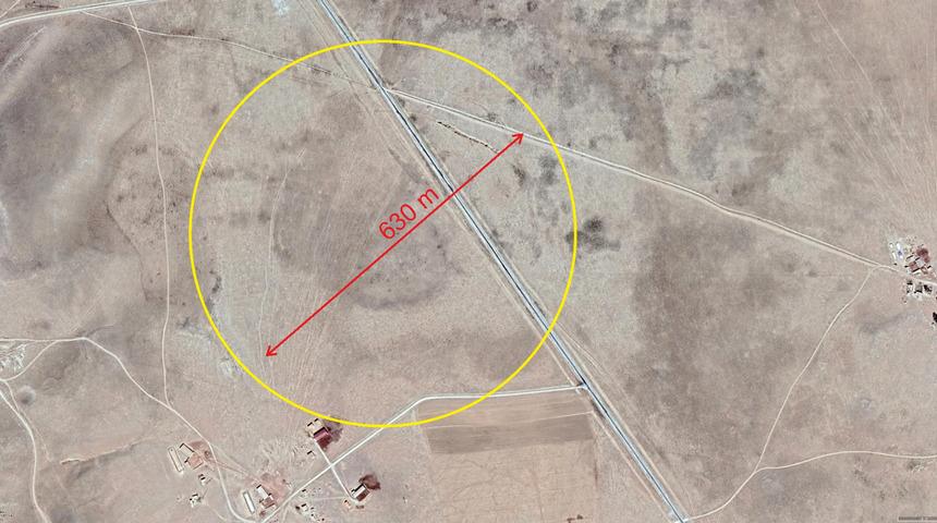 Karapınar'da 630 metre çapında obruk tespit edildi