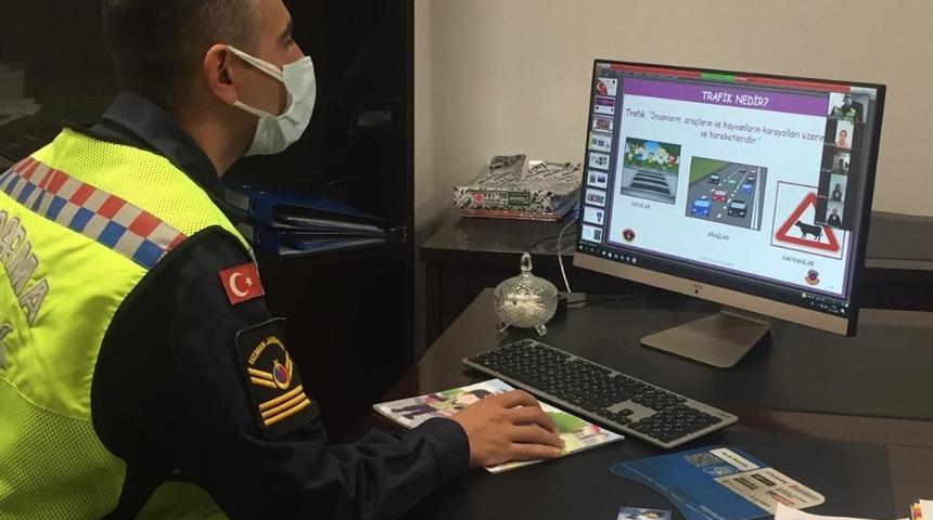Jandarmadan online trafik eğitimi