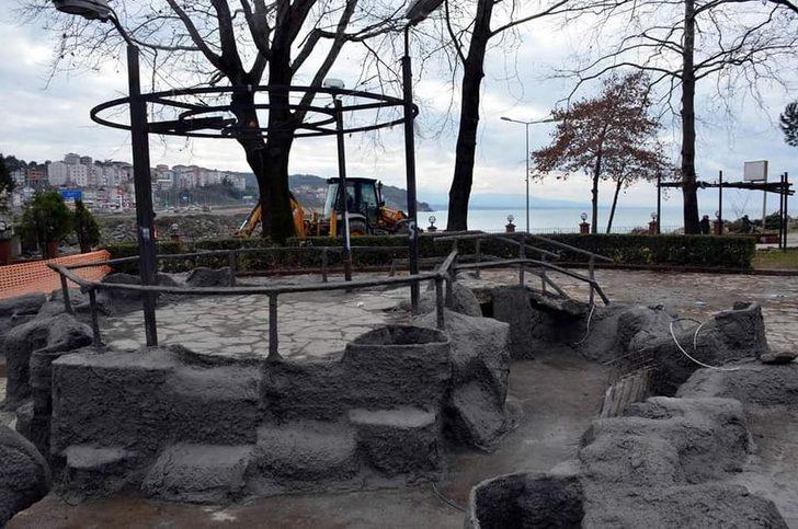 Çay bahçesi ve yapay şelale yenileniyor G4