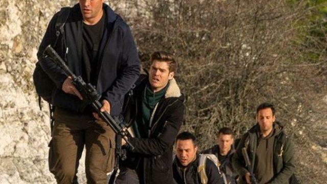 Yeşilçam'ın yakışıklı oyuncusu Ediz Hun, 'Savaşçı' dizisinde!