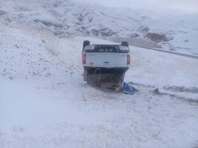 Buzlanan yollar kazaya neden oldu