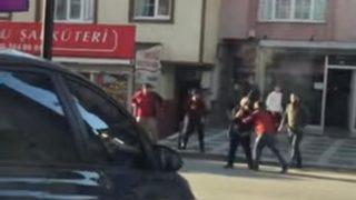 Ümraniye'de sokak ortasında pompalı dehşeti kamerada