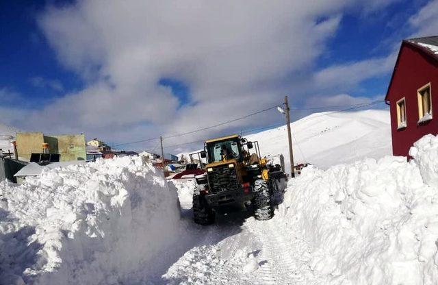 Bayburt’ta kapalı köy yolu bulunmuyor