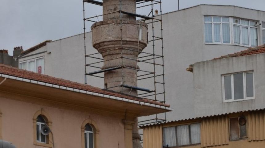 Asırlık caminin minare taşları Kayseri&rsquo;den gelecek