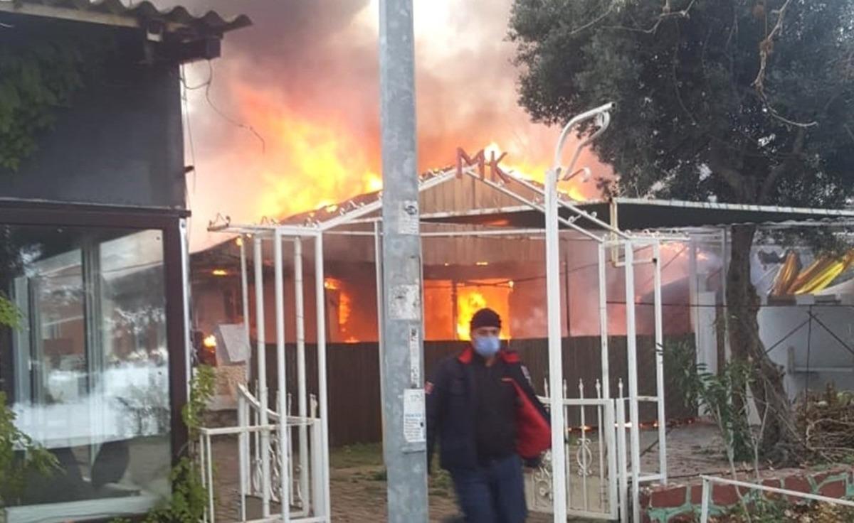 Erdek&rsquo;te motel alev alev yandı