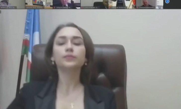 Rusya’da yerel meclis toplantısında ‘dekolte’ krizi G3