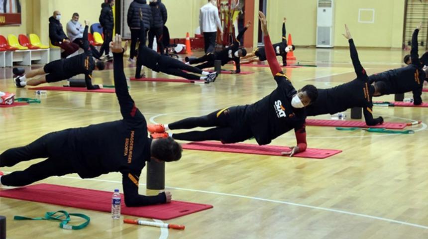 Galatasaray'da Trabzonspor mesaisi