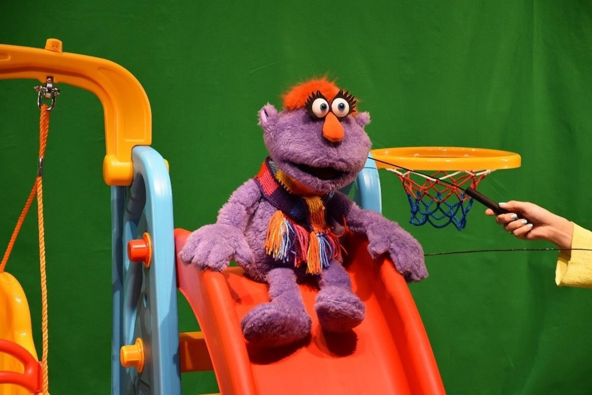 &Ccedil;ocuklar, yeni arkadaşları puki ile her hafta bir tiyatro izleyecek