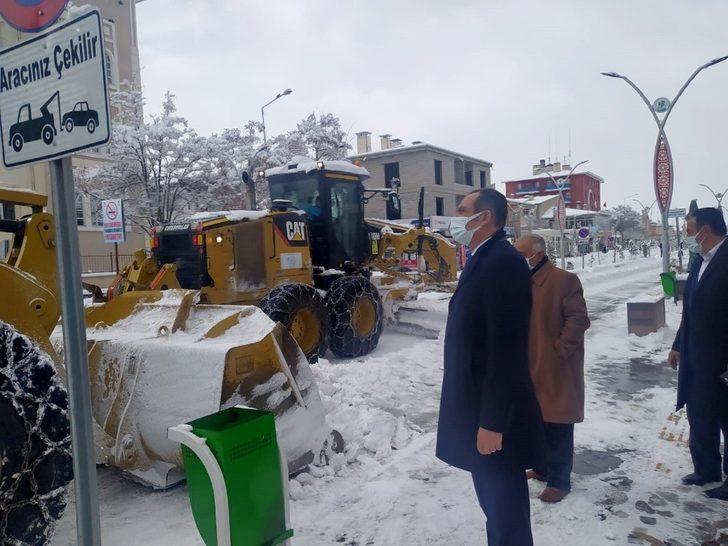 Gürpınar Belediyesi’nden karla mücadele seferberliği G4