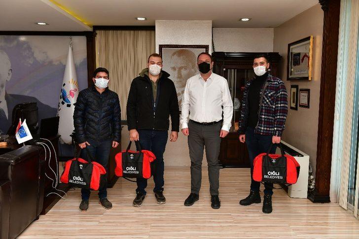 Çiğli Belediyesi salgın, deprem dinlemedi vatandaşa hizmet etti G1