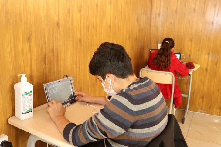 Toroslar Belediyesi, 26 EBA destek noktası ile öğrencilerin yanında G2