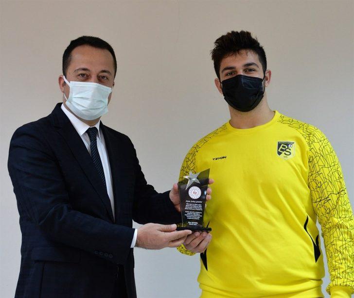 2020 yılında derece alan sporcular ödüllendirildi G5