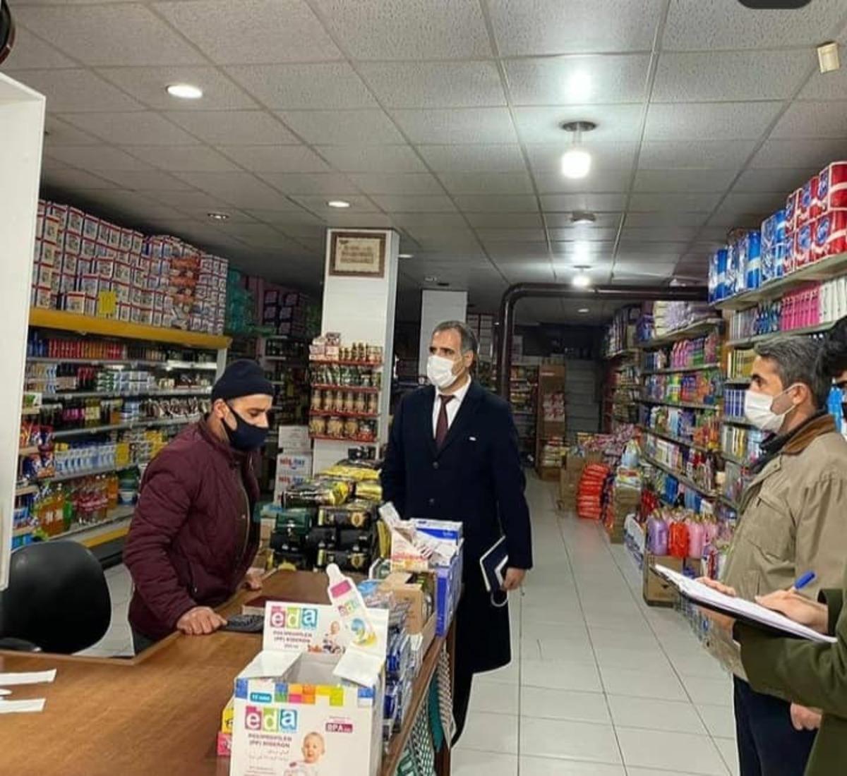 Başkan Kaya, il&ccedil;e esnafını ziyaret etti