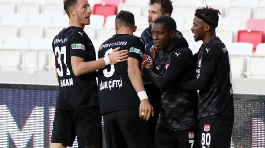 &Ouml;ZET | Sivasspor 3-1 Gen&ccedil;lerbirliği