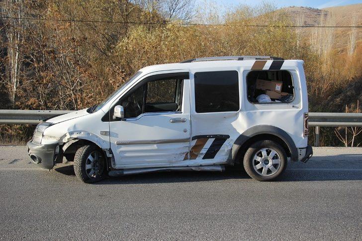 Kula’da 10 dakika arayla iki kaza: 2 yaralı G4