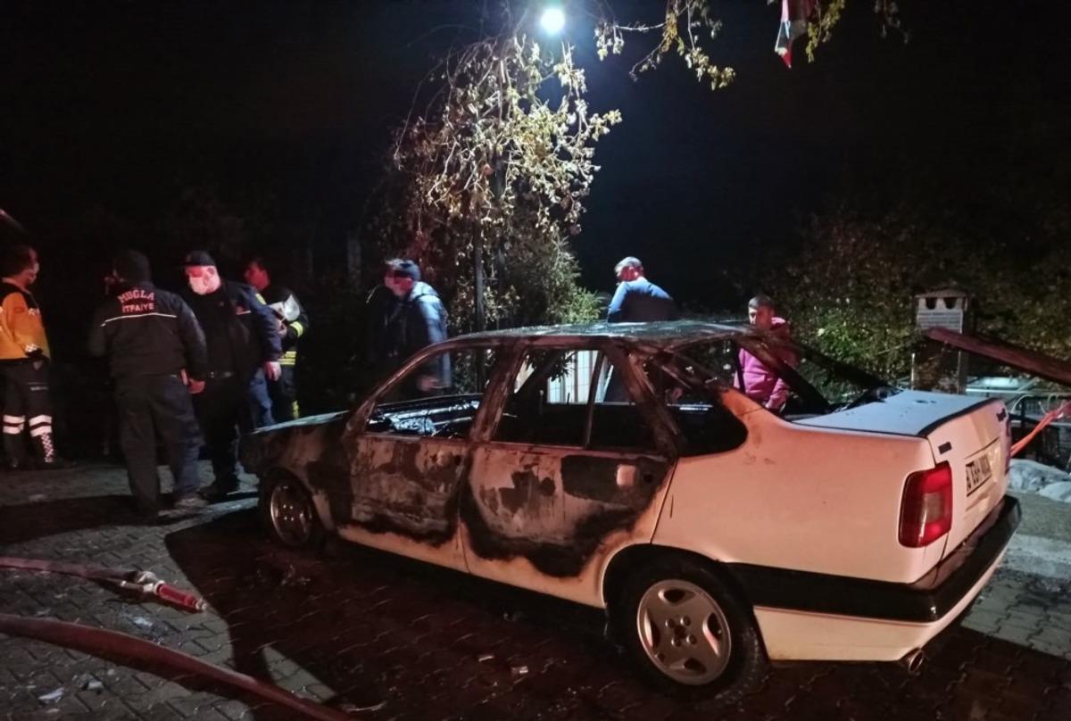 K&ouml;yceğiz&rsquo;de ara&ccedil; yangını