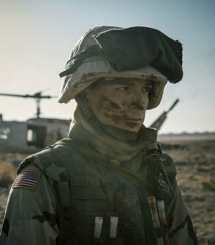 Öyle bir poster paylaştılar ki yer yerinden oynadı! Sonunda özür dilediler  G5