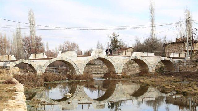 Aizanoi Antik Kenti’nde çalışmalar hızlandırıldı