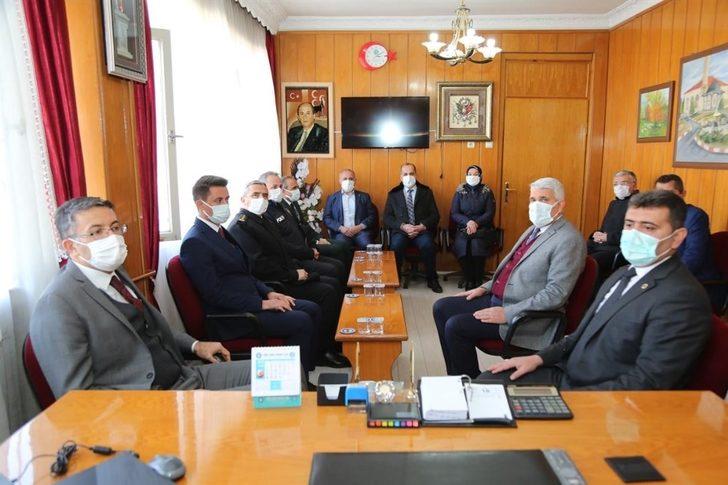 Vali Ali Çelik: Aslanapa için elimden gelen desteği vereceğim G1