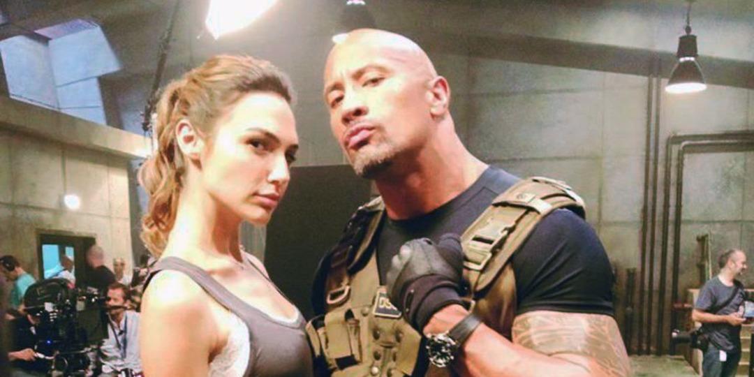 Matrix 4&rsquo;ten Red Notice&rsquo;a sıralı tam liste! 2021'de vizyona girecek en pop&uuml;ler 50 yabancı film 