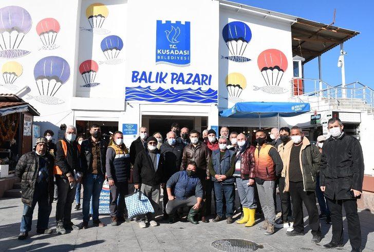 Başkan Günel, balık pazarı esnafıyla bir araya geldi G1