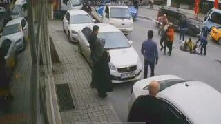 İstanbul’un göbeğinde dubalı, sopalı ve bıçaklı meydan kavgası