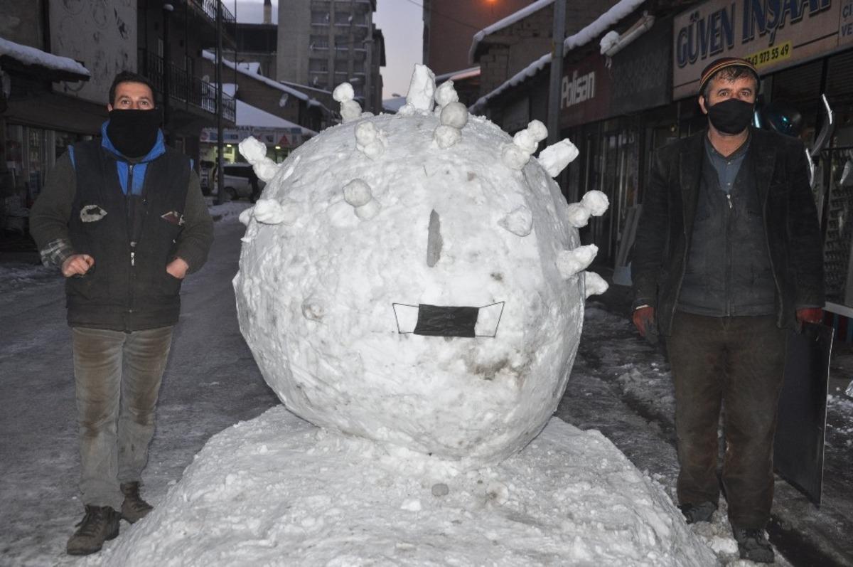 Y&uuml;ksekovalı esnaf kardan korona vir&uuml;s yaptılar